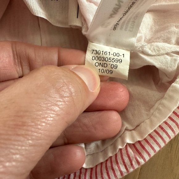 Old Navy Girls Red and White Striped Ruffle Spaghetti Strap Tank Top Size 12M - Picture 10 of 10